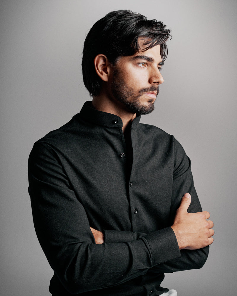 Camisa em Linho Preto