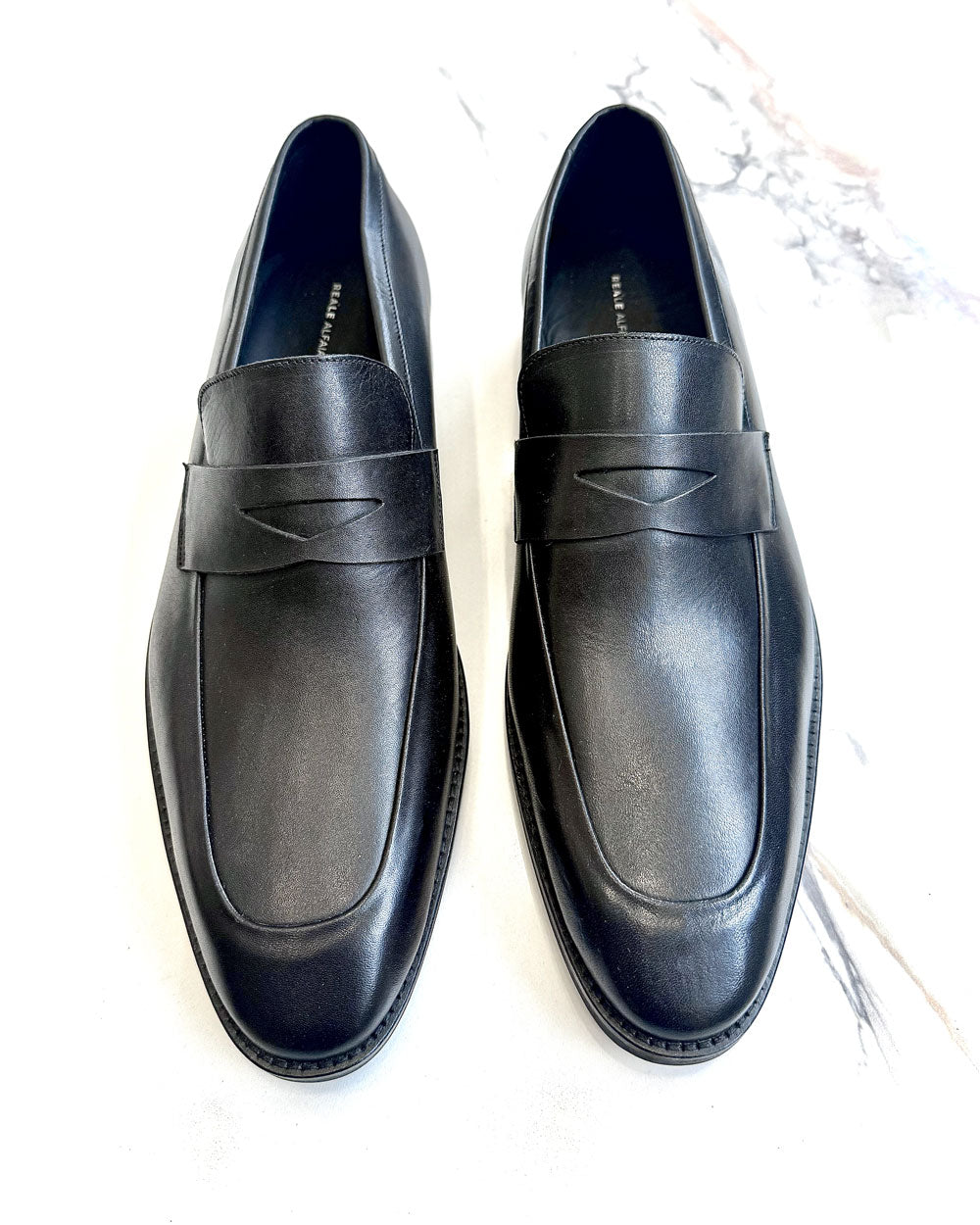 Mocassim Social Estilo Loafer em Couro Preto