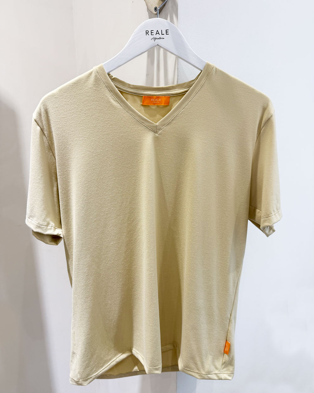 T-SHIRT BEGE VELLUTATO