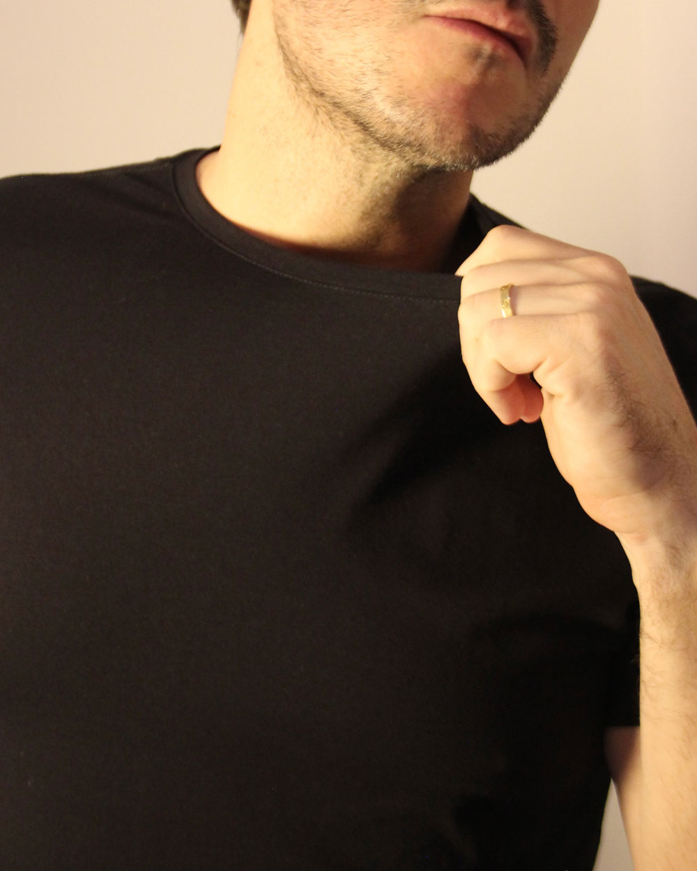 T-Shirt em Algodão Egípcio Gola Careca Cor Preto