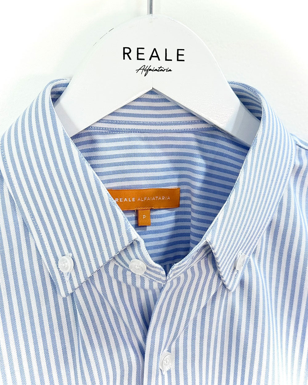 Camisa Casual em Oxford Listrado Azul e Branco