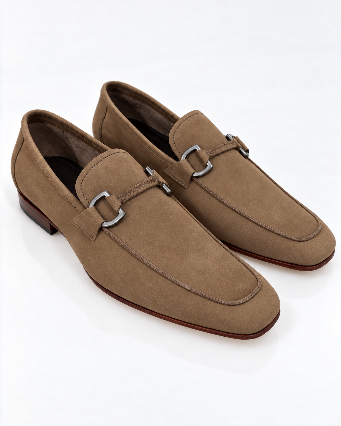 Mocassim Casual “Charles” em Nobuck Areia