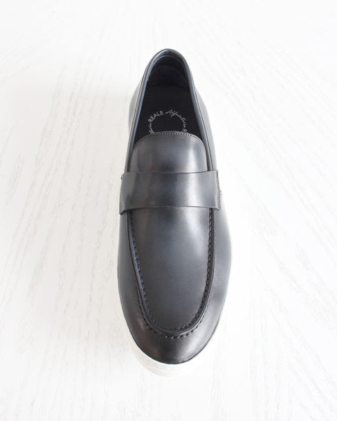 Boat Shoe com Gravata Marinho