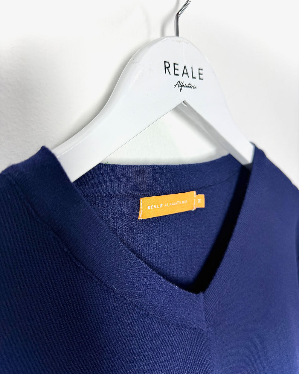 Pull Over Gola V em Tricot Modal Marinho